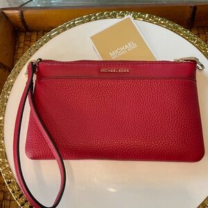 NWT Michael Kors Crimson Pebbled Leather Wristlet Bag